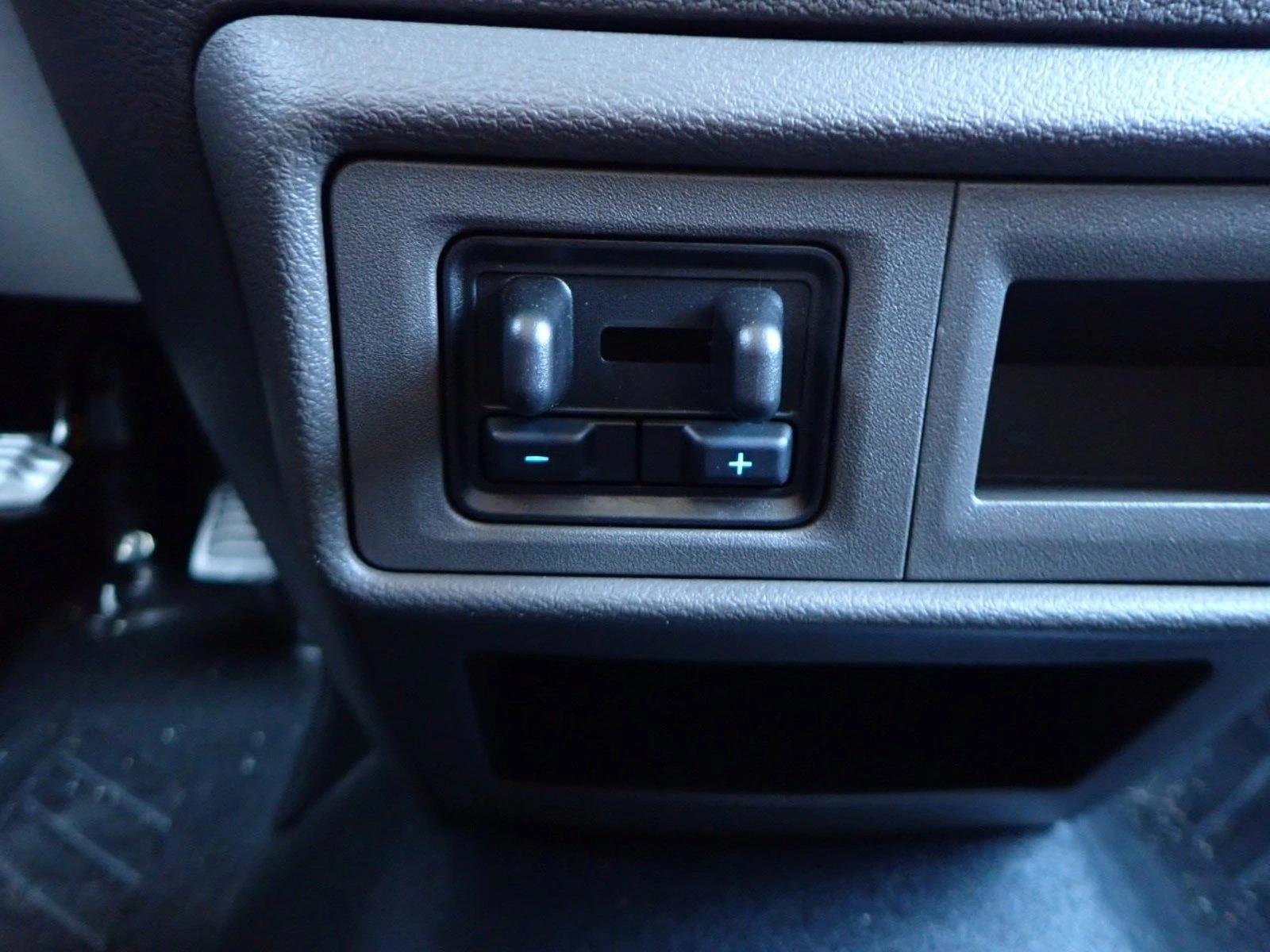 Thumbnail: 2026 Ford Transit Series - 3
