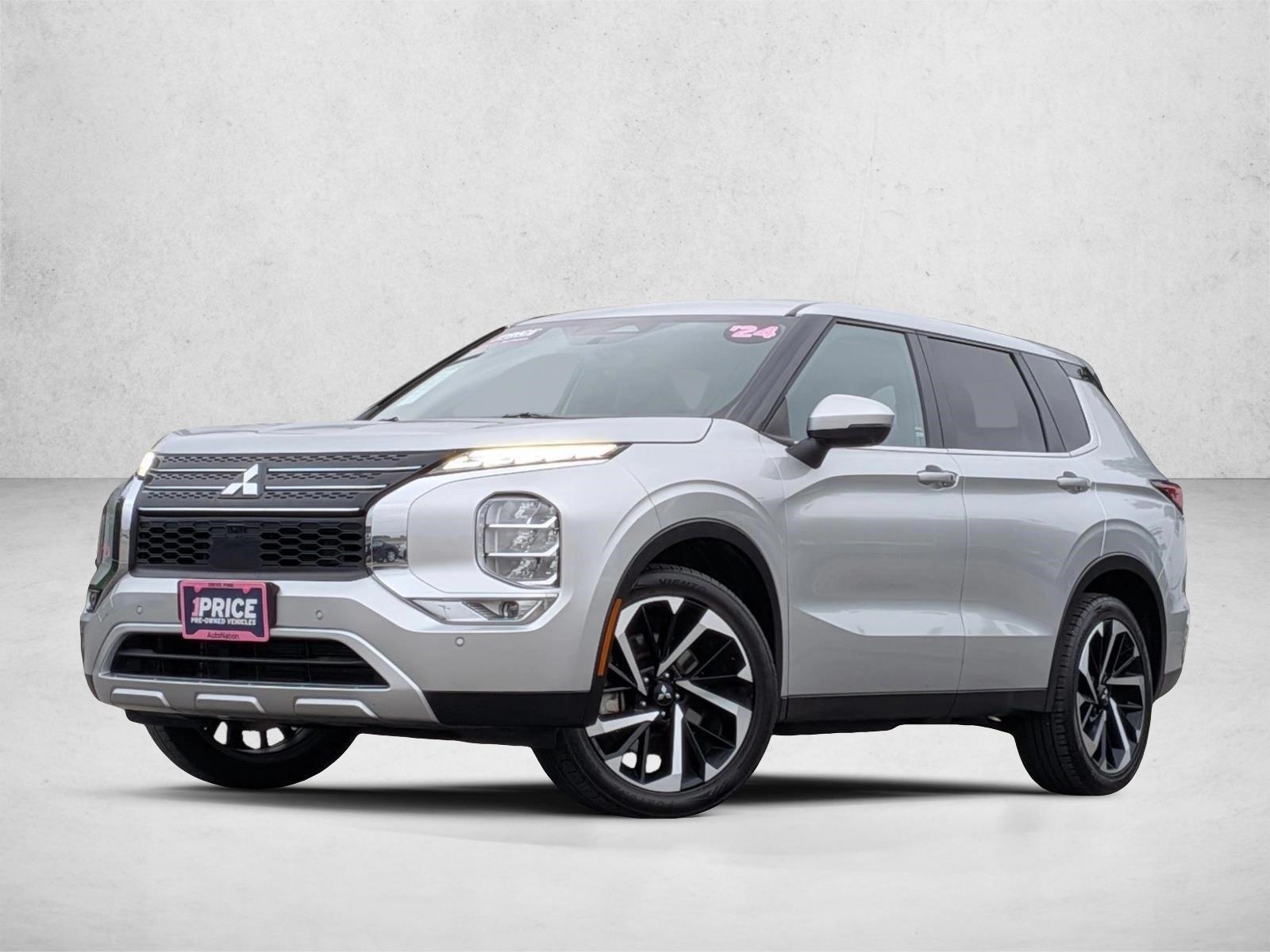 Thumbnail: 2024 Mitsubishi Outlander - 1
