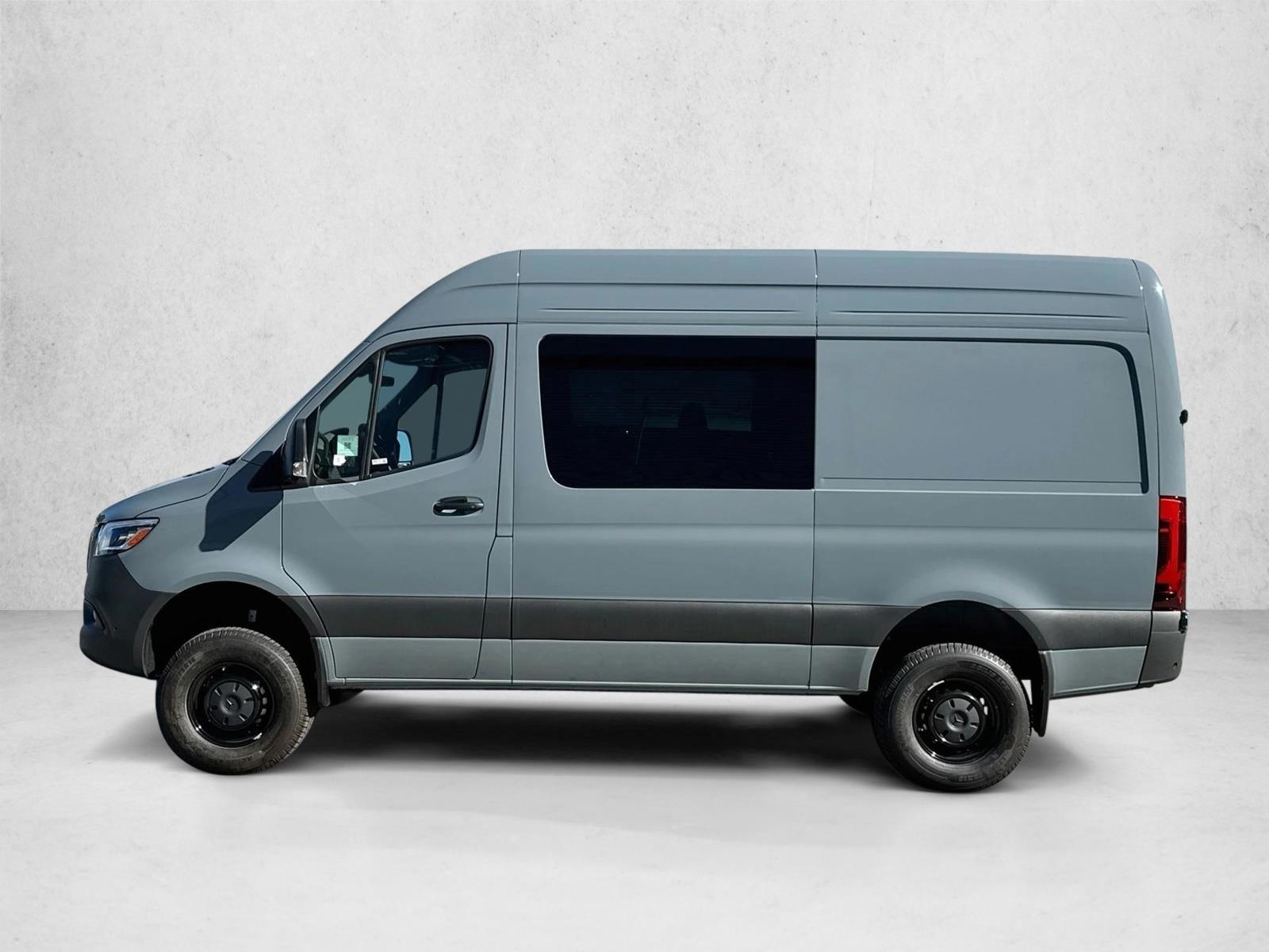 Thumbnail: 2026 Mercedes-Benz Sprinter - 2