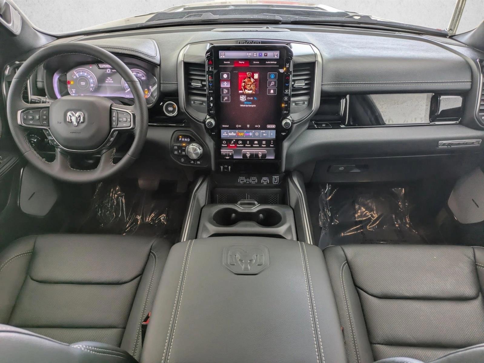 Thumbnail: 2026 RAM 1500 - 4