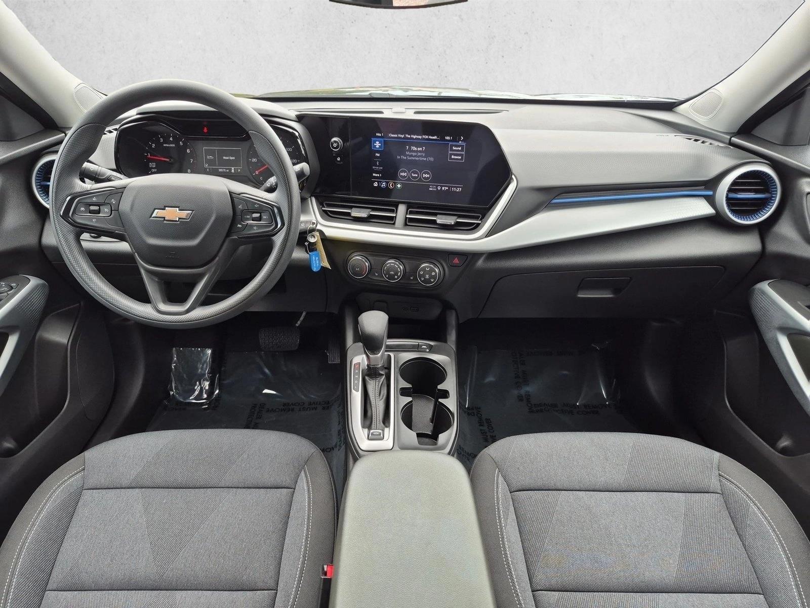 Thumbnail: 2024 Chevrolet Trax - 4