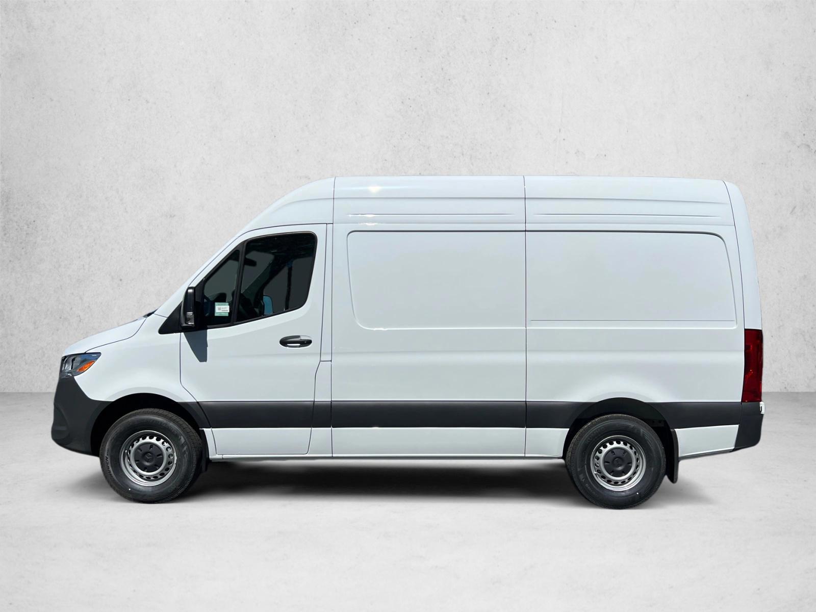 Thumbnail: 2026 Mercedes-Benz Sprinter - 2