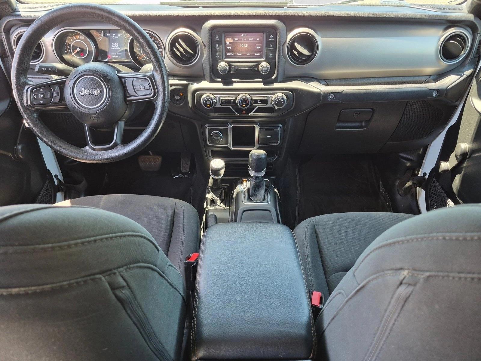 Thumbnail: 2021 Jeep Gladiator - 3