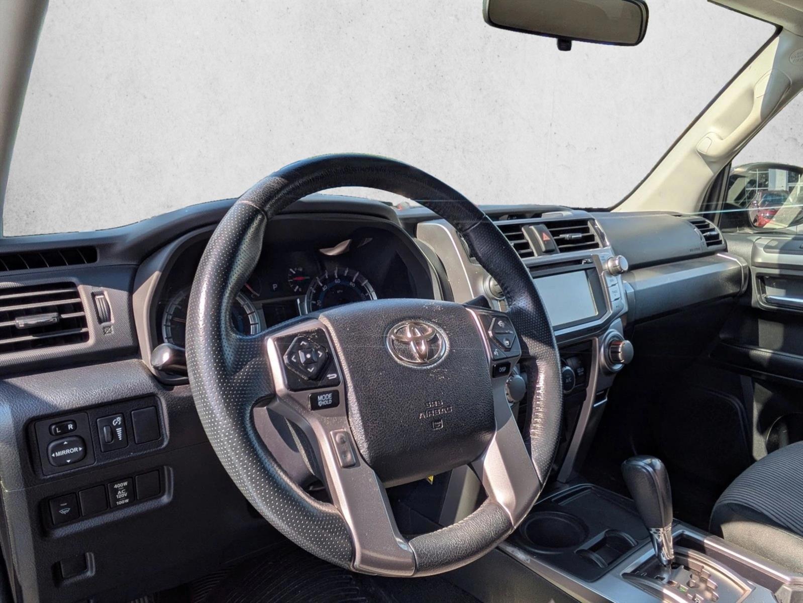 Thumbnail: 2019 Toyota 4Runner - 3