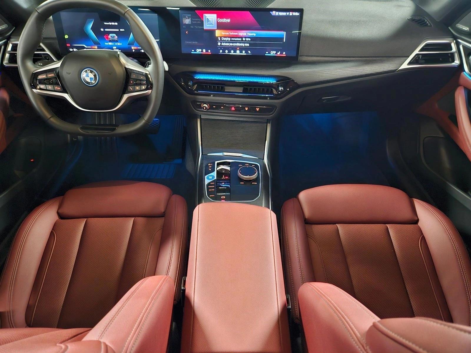 Thumbnail: 2025 BMW i4 - 3