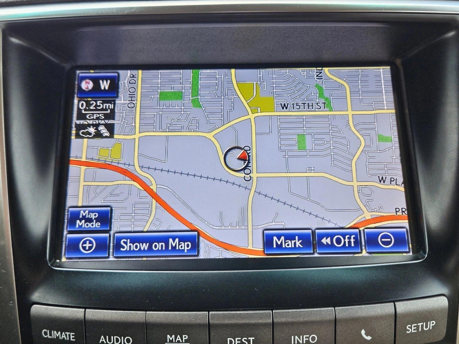 2013 Lexus LX 570 - Photo 15