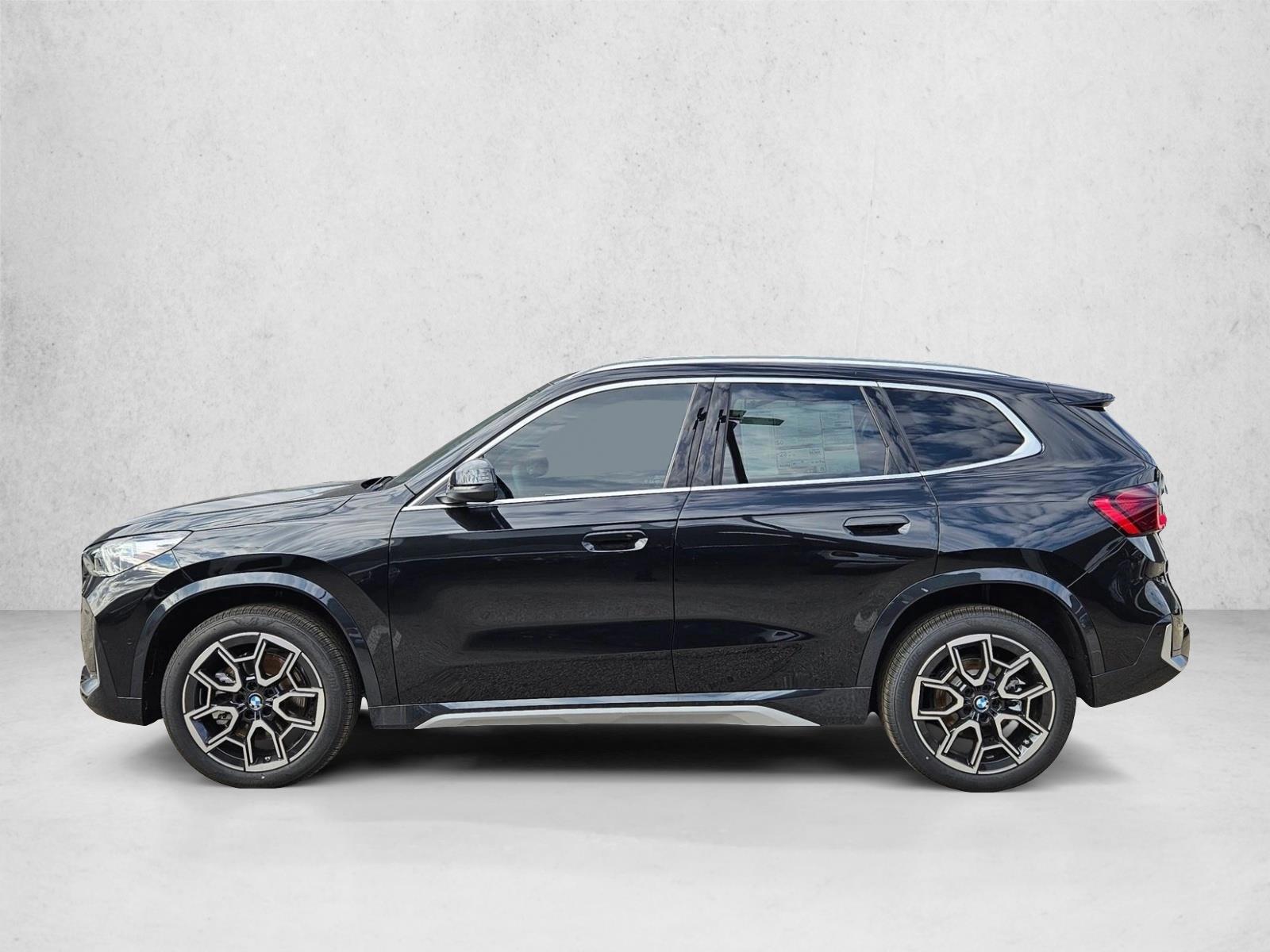 Thumbnail: 2026 BMW X1 - 2