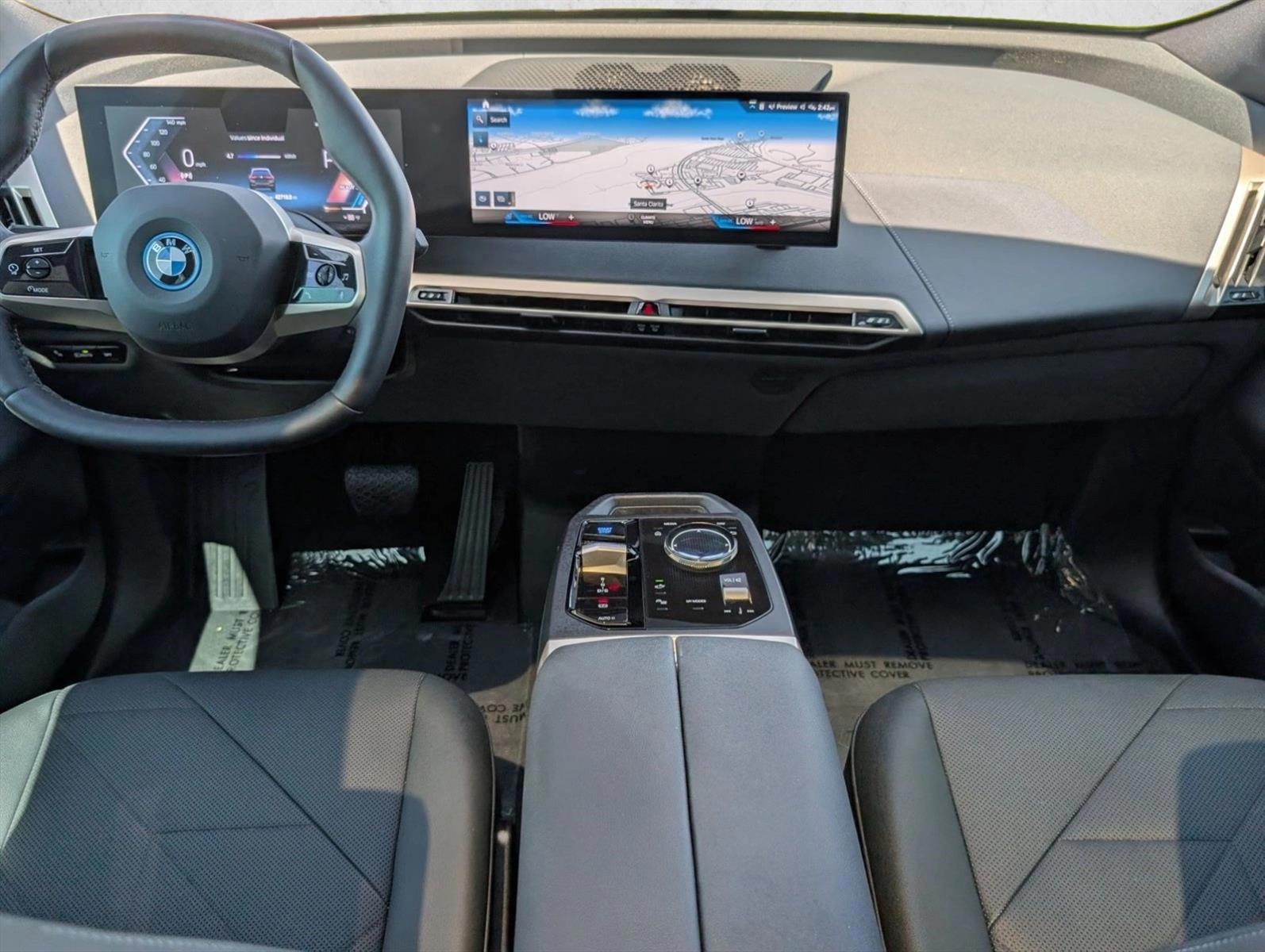 Thumbnail: 2023 BMW iX - 3