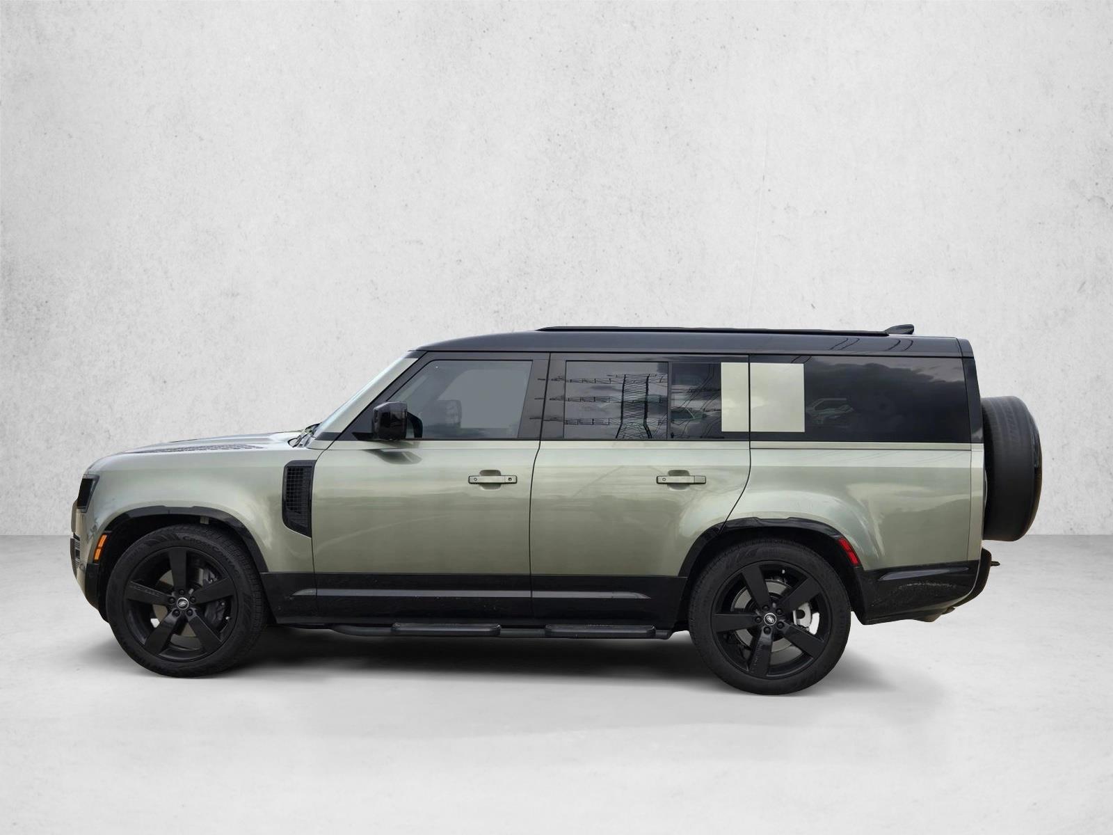 Thumbnail: 2025 Land Rover Defender - 2