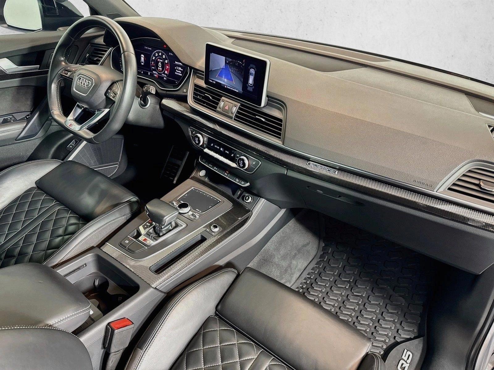 Thumbnail: 2020 Audi SQ5 - 5
