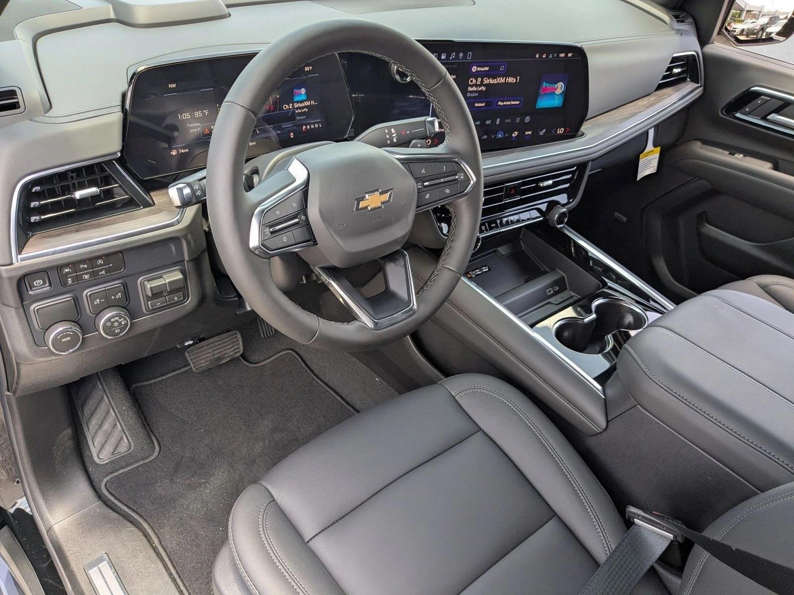 Thumbnail: 2026 Chevrolet Tahoe - 3