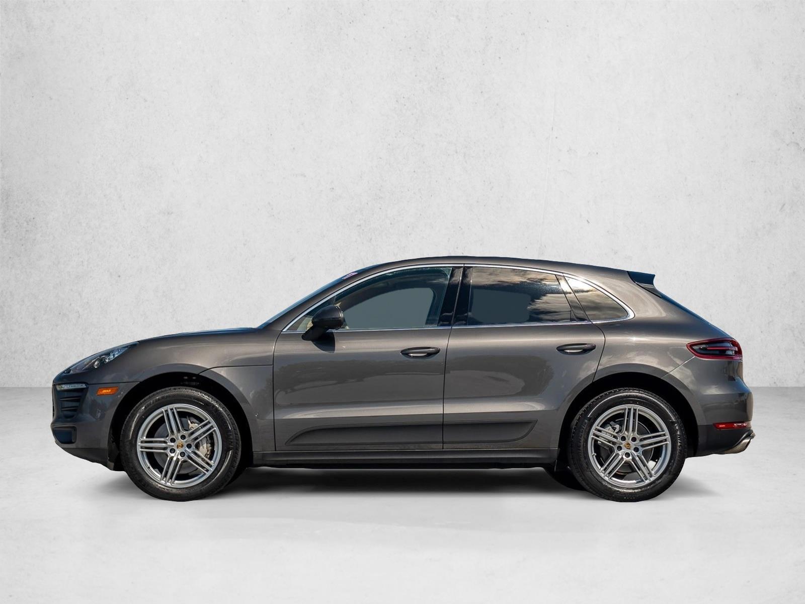 Thumbnail: 2015 Porsche Macan - 2