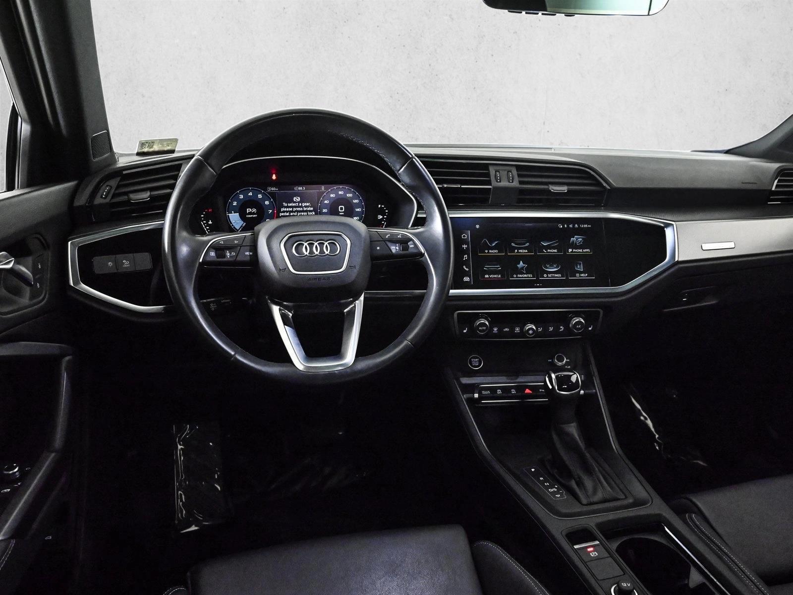 Thumbnail: 2024 Audi Q3 - 3