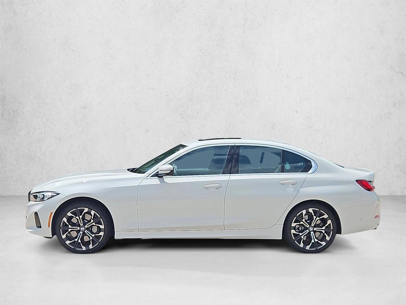 Thumbnail: 2026 BMW 3 Series - 2