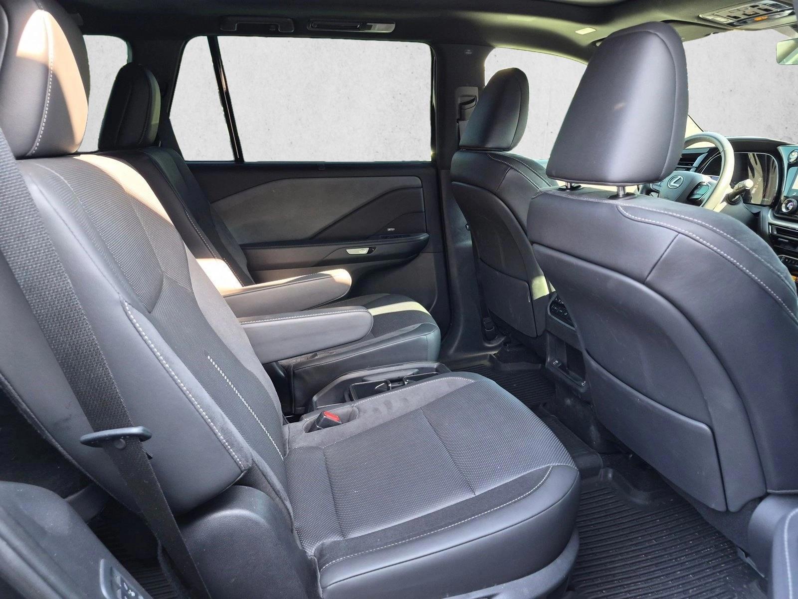 2025 Lexus TX Luxury - Photo 20