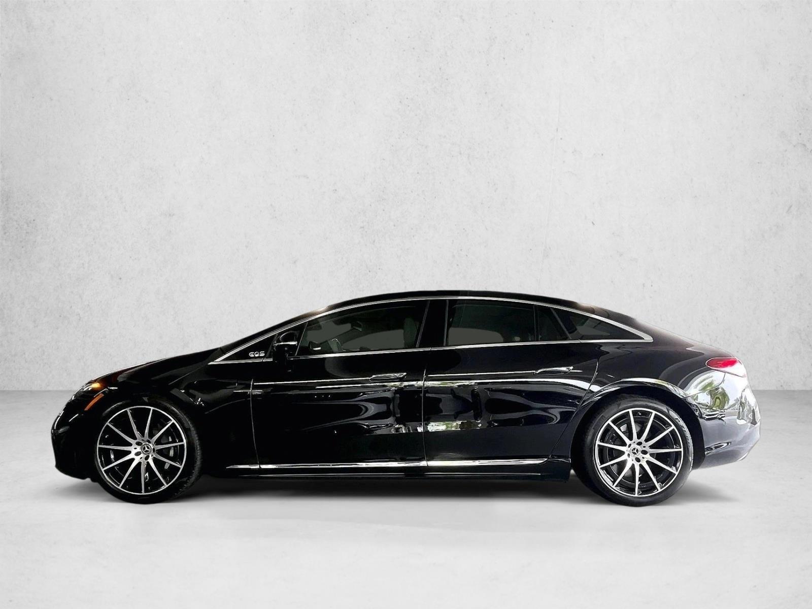 Thumbnail: 2023 Mercedes-Benz EQS - 2