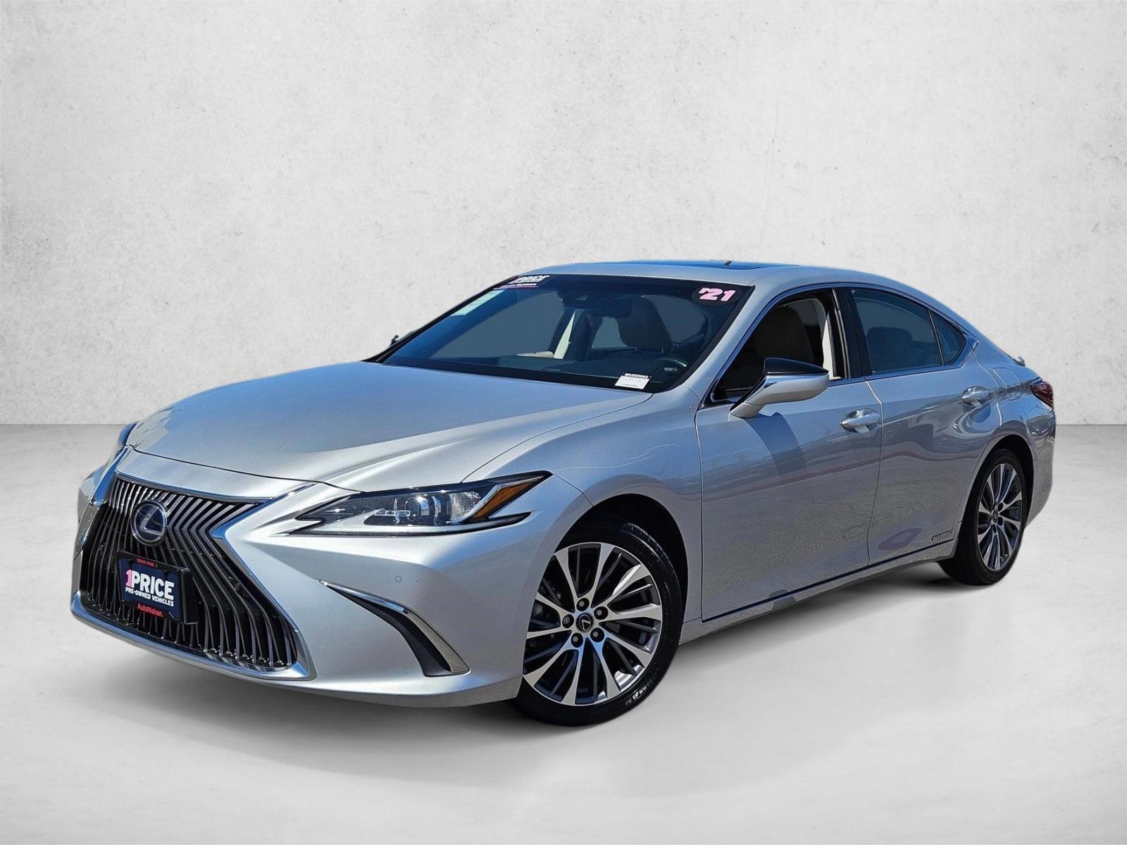 Thumbnail: 2021 Lexus ES - 1