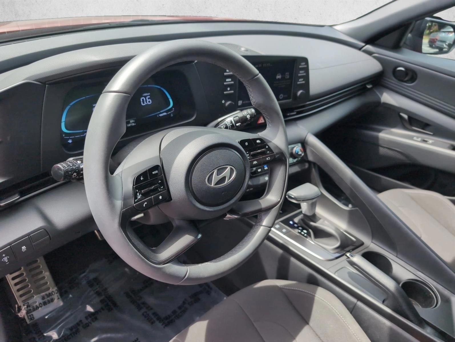 Thumbnail: 2025 Hyundai Elantra - 2