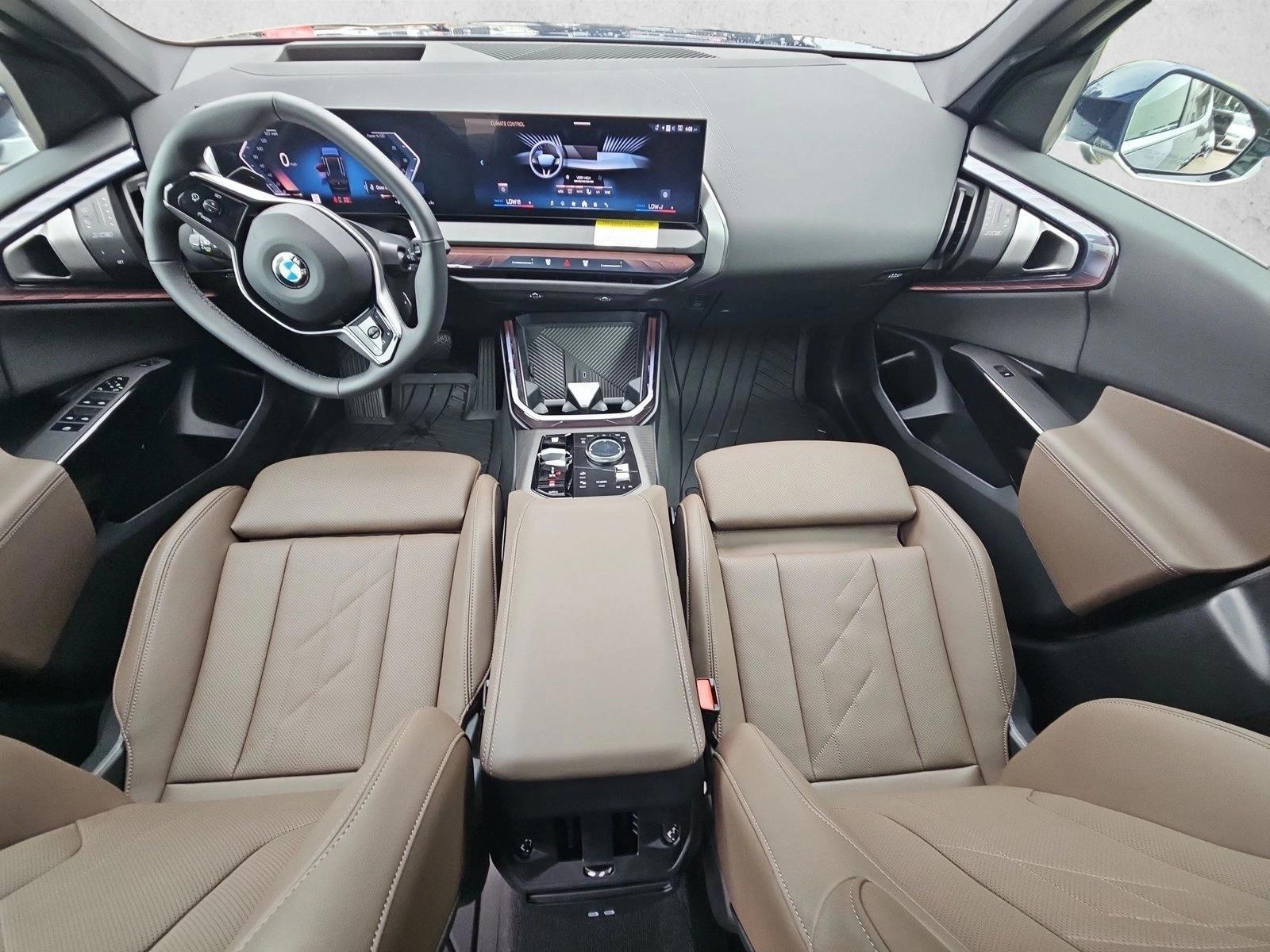 Thumbnail: 2026 BMW X3 - 3