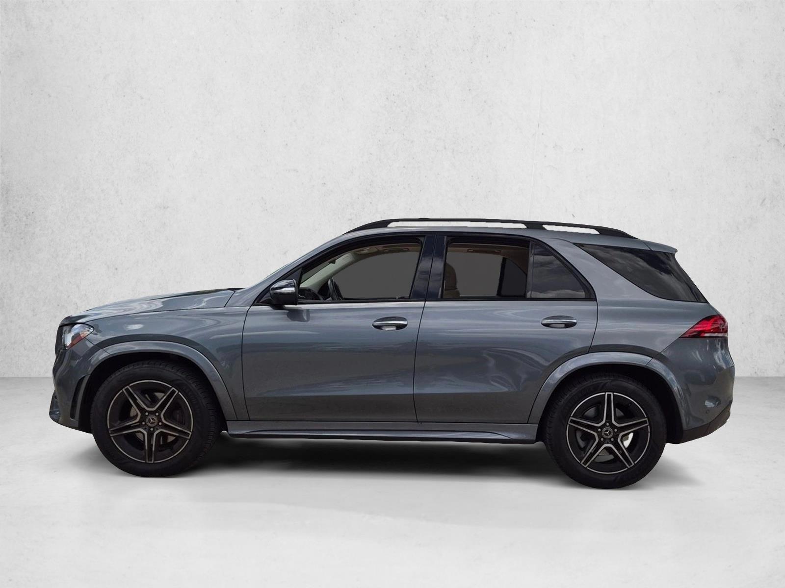 Thumbnail: 2020 Mercedes-Benz GLE - 2