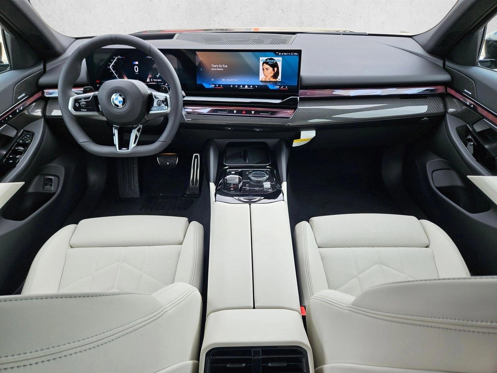 Thumbnail: 2027 BMW 5 Series - 4
