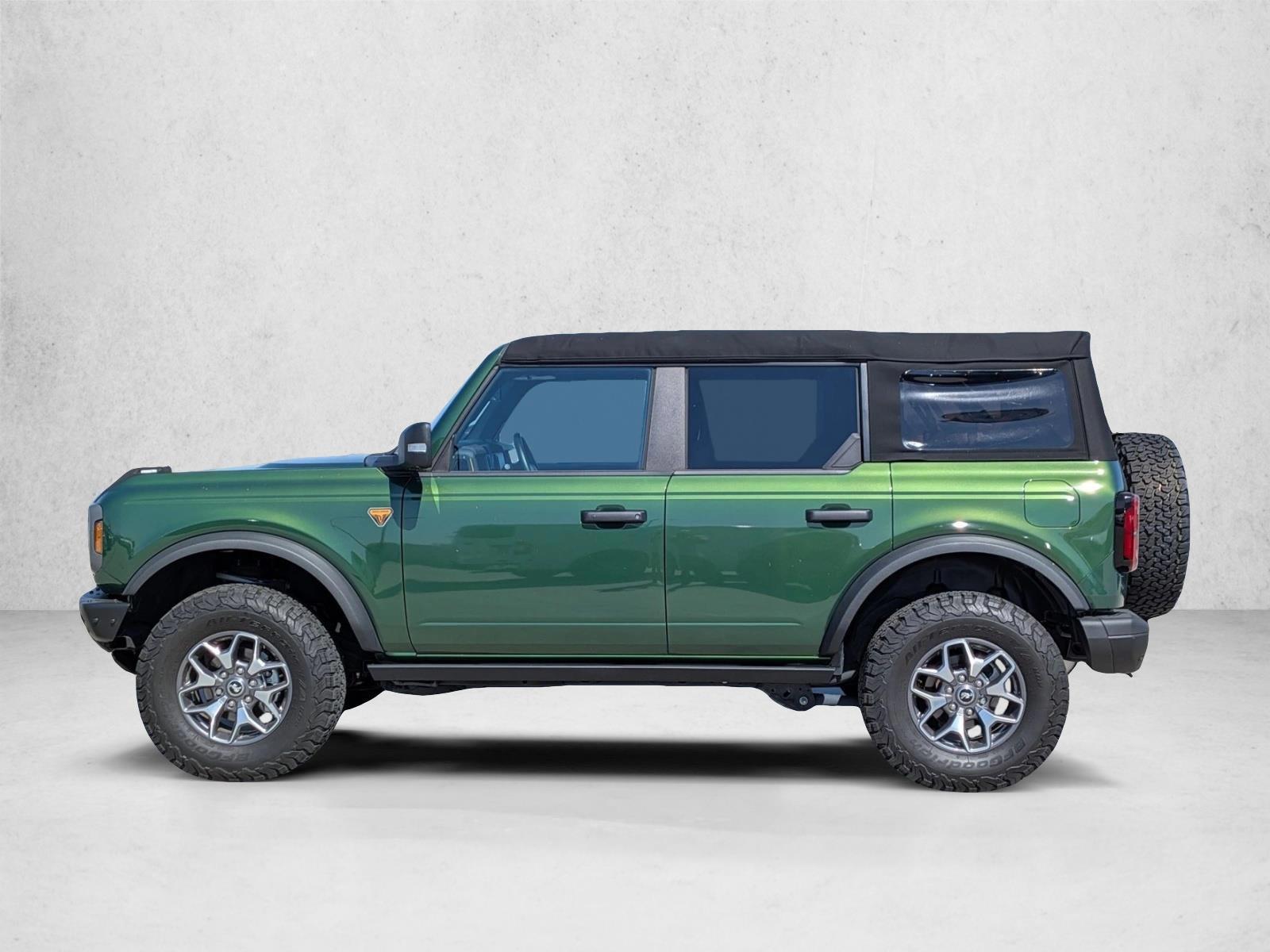 Thumbnail: 2024 Ford Bronco - 2