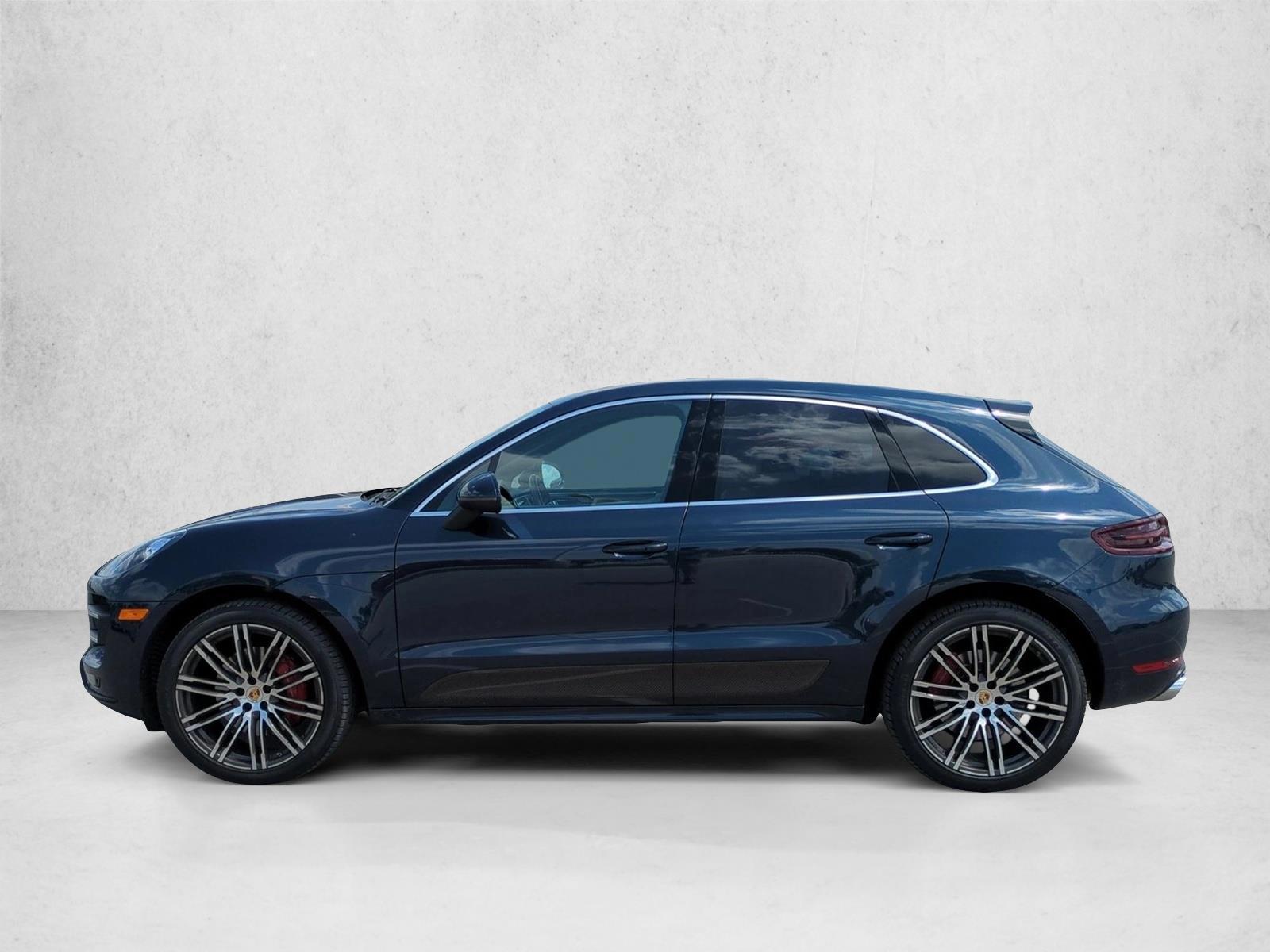 Thumbnail: 2016 Porsche Macan - 2