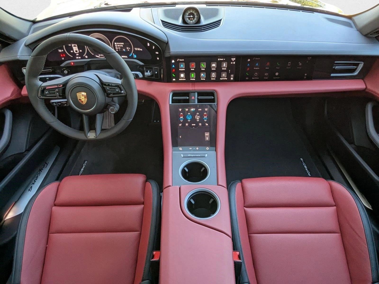 2025 Porsche Taycan Base - Photo 22