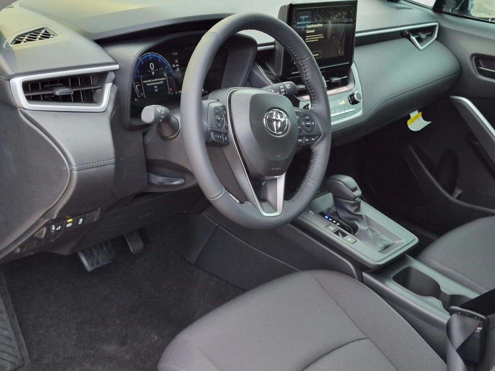 Thumbnail: 2026 Toyota Corolla Cross - 3