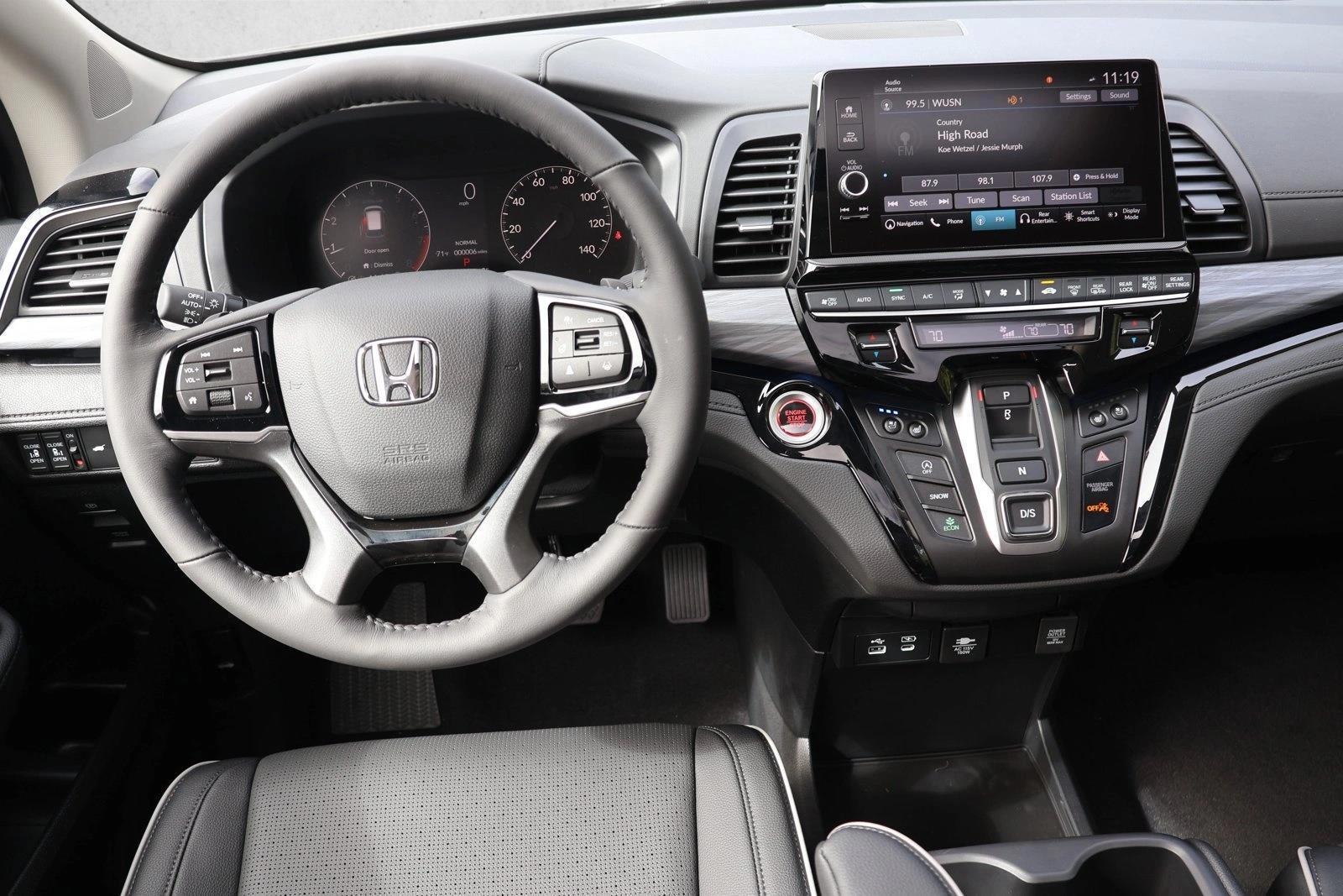 Thumbnail: 2026 Honda Odyssey - 3
