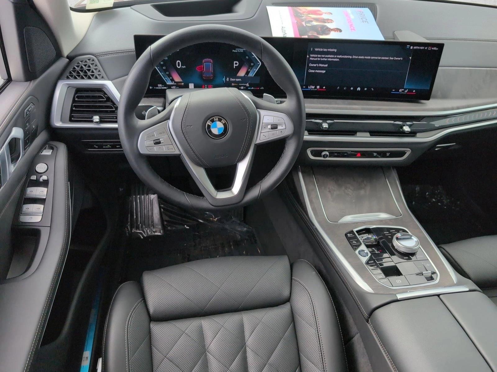 Thumbnail: 2025 BMW X7 - 4