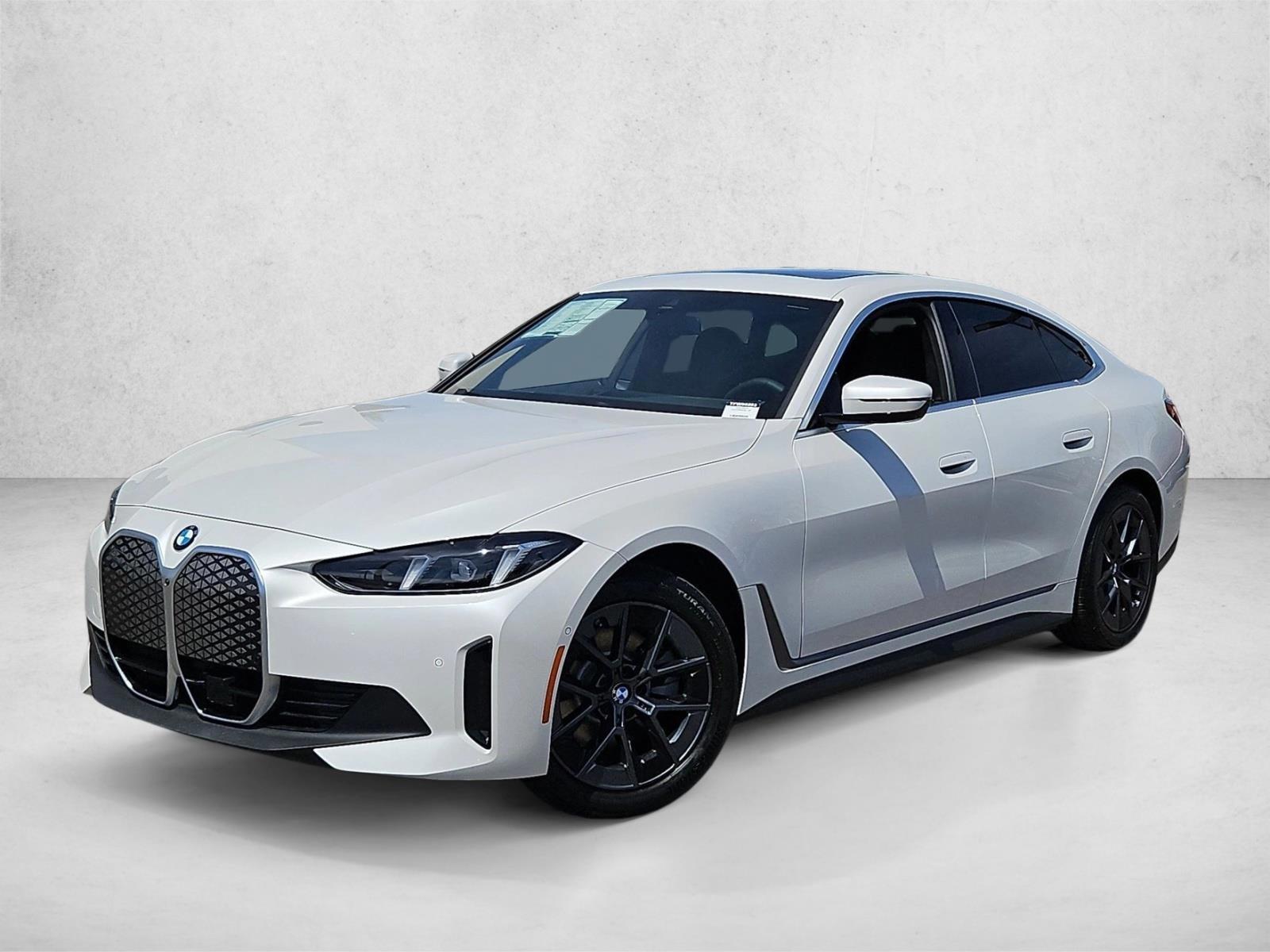 Thumbnail: 2026 BMW i4 - 1
