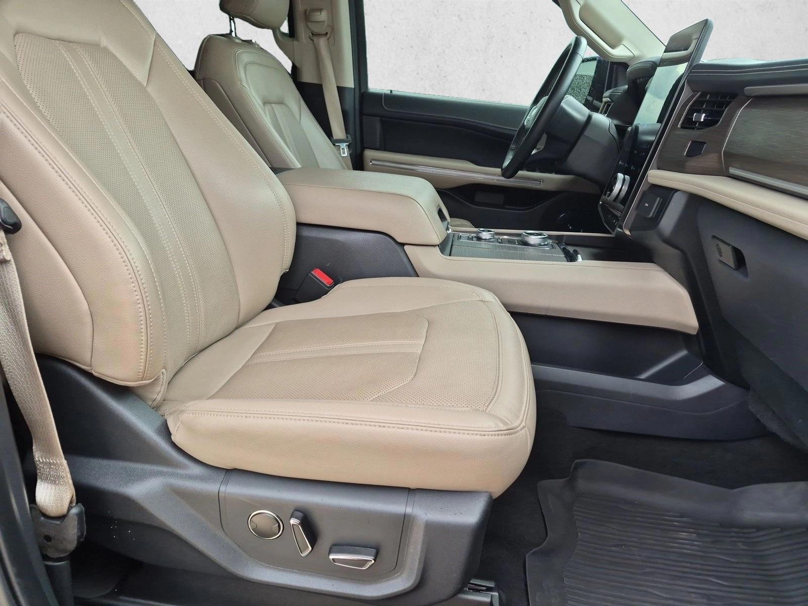 Thumbnail: 2023 Ford Expedition MAX - 5