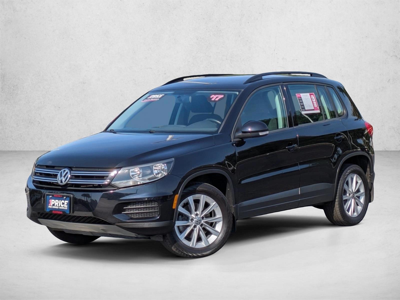 Thumbnail: 2017 Volkswagen Tiguan - 1