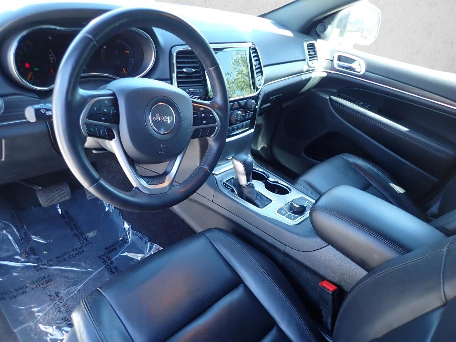Thumbnail: 2022 Jeep Grand Cherokee - 3