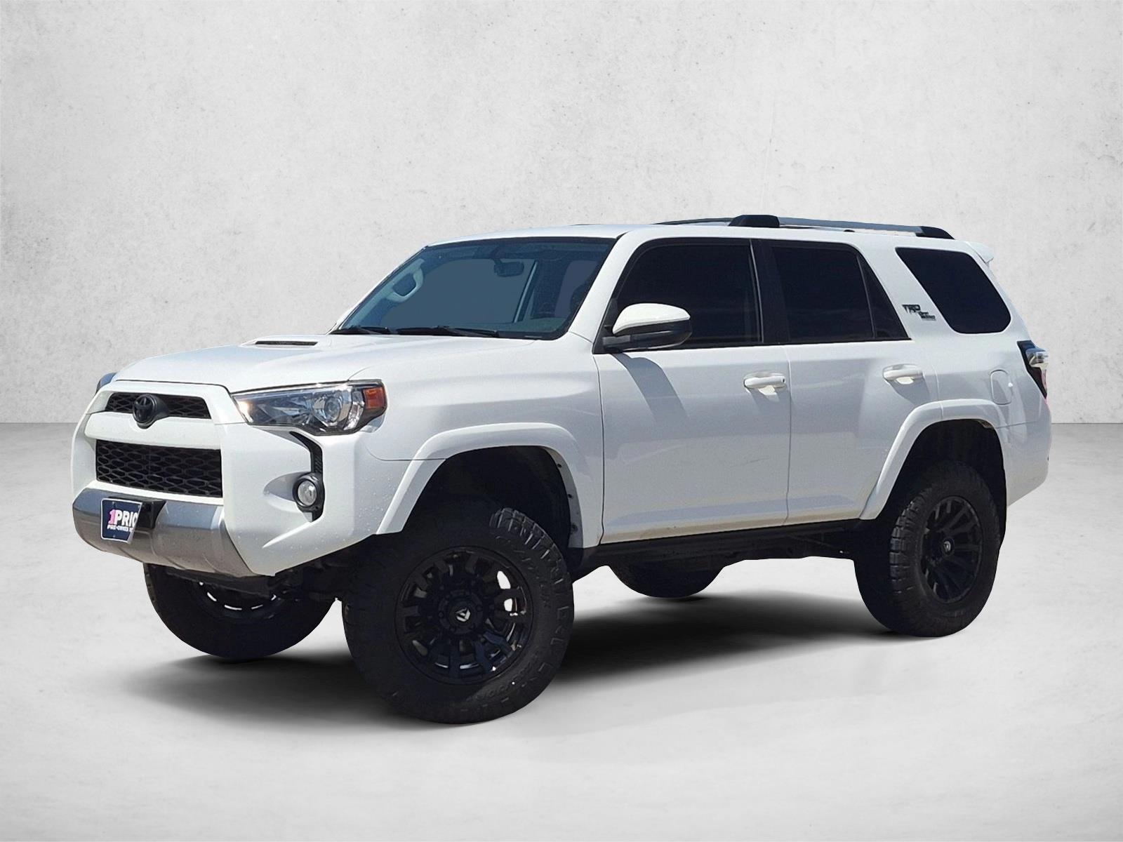 Thumbnail: 2018 Toyota 4Runner - 1