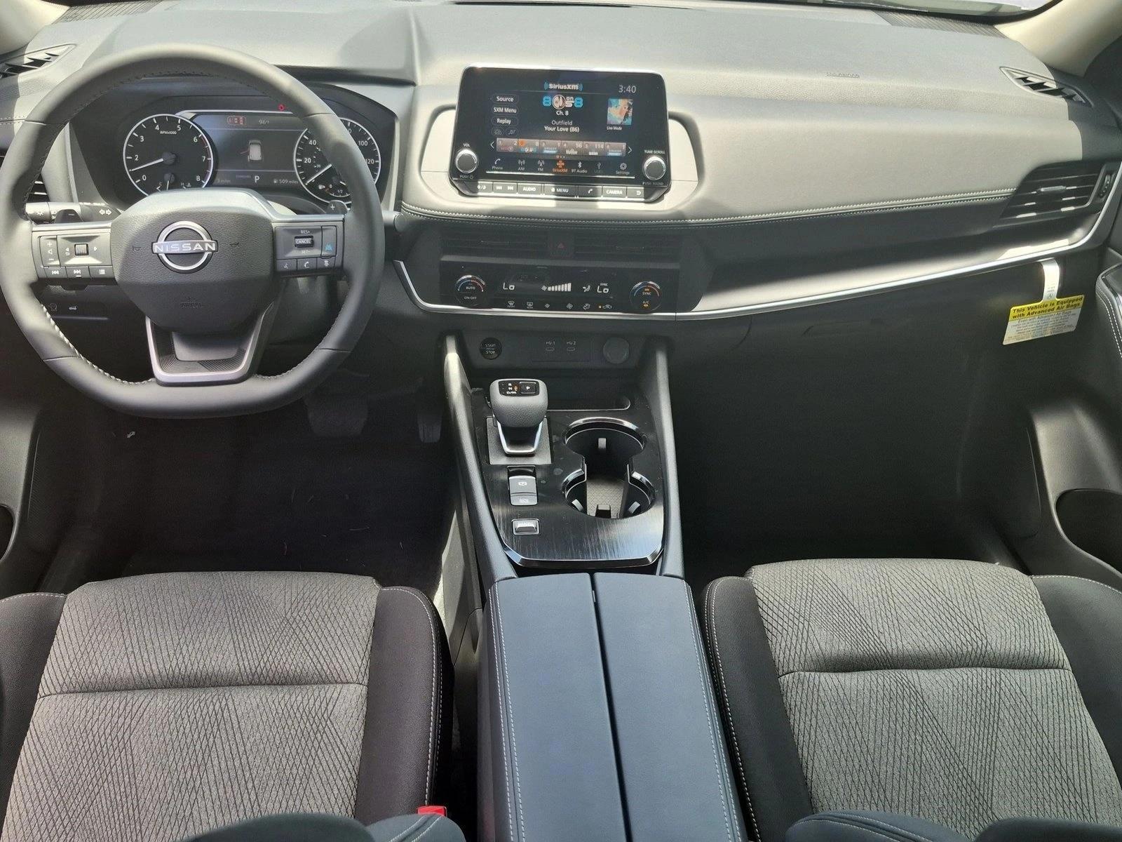 Thumbnail: 2026 Nissan Rogue - 3