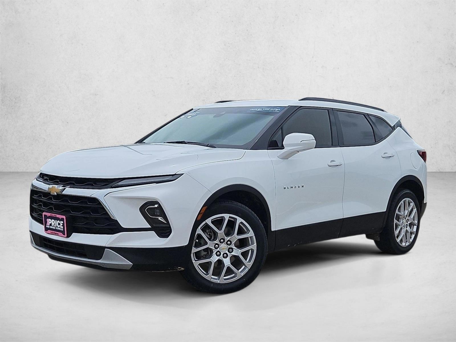 Thumbnail: 2023 Chevrolet Blazer - 1