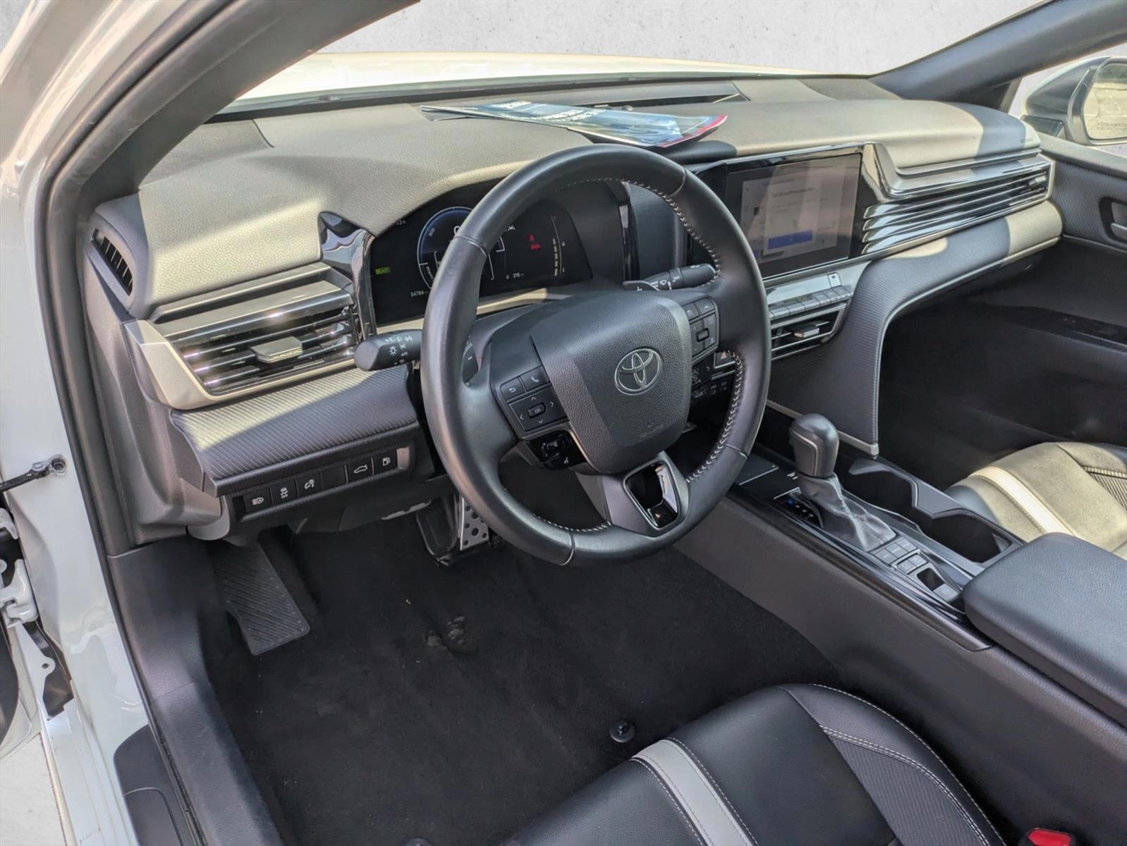 Thumbnail: 2025 Toyota Camry - 3