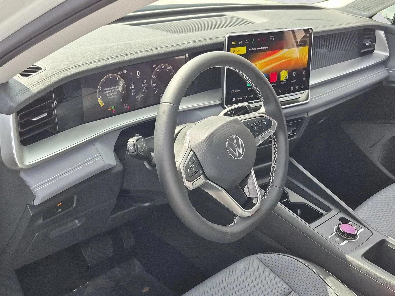 Thumbnail: 2026 Volkswagen Tiguan - 3