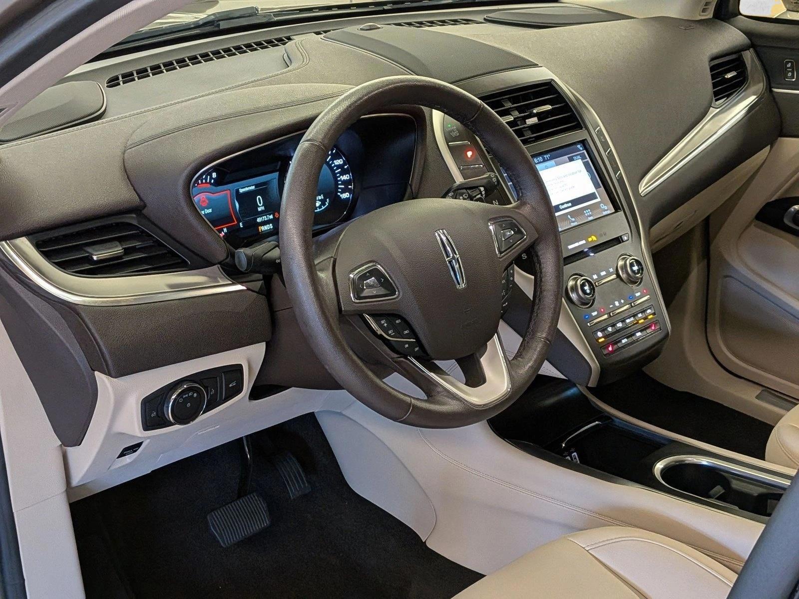 Thumbnail: 2019 Lincoln MKC - 3