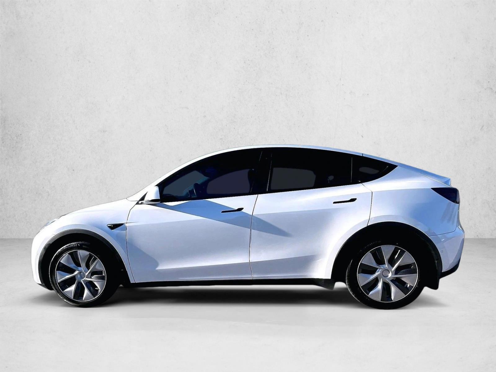 Thumbnail: 2022 Tesla Model Y - 2