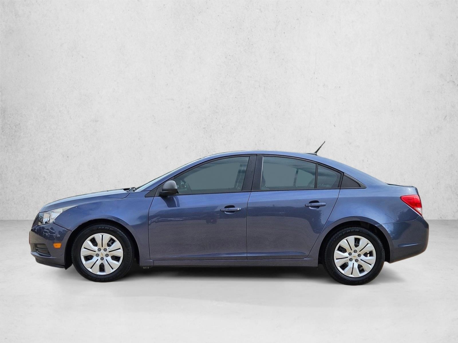 Thumbnail: 2014 Chevrolet Cruze - 2