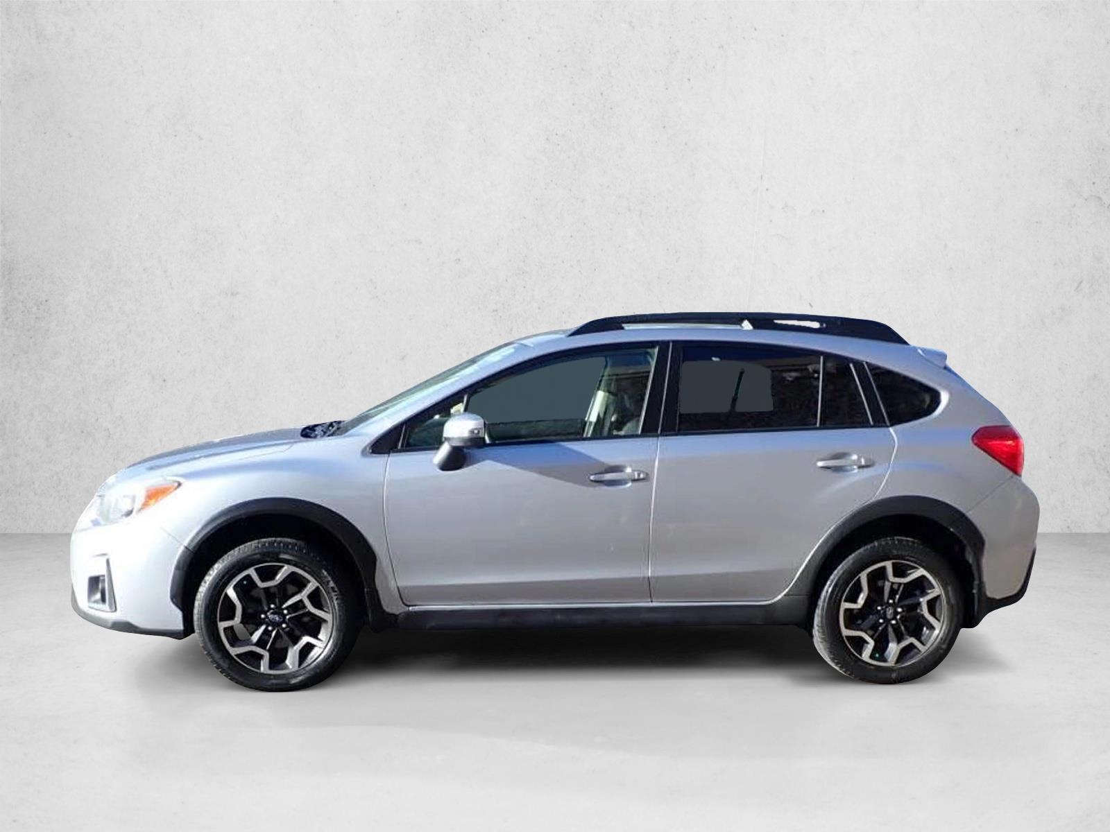 Thumbnail: 2017 Subaru Crosstrek - 2