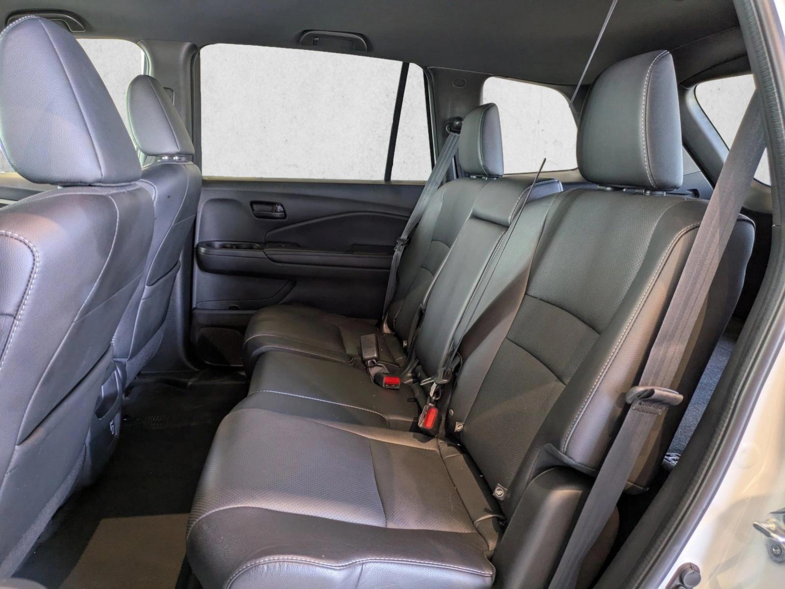 2022 Honda Passport EX-L - Photo 19