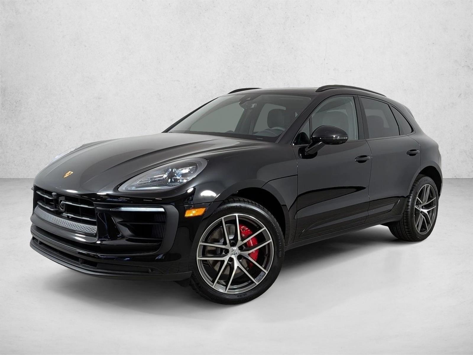Thumbnail: 2026 Porsche Macan - 1