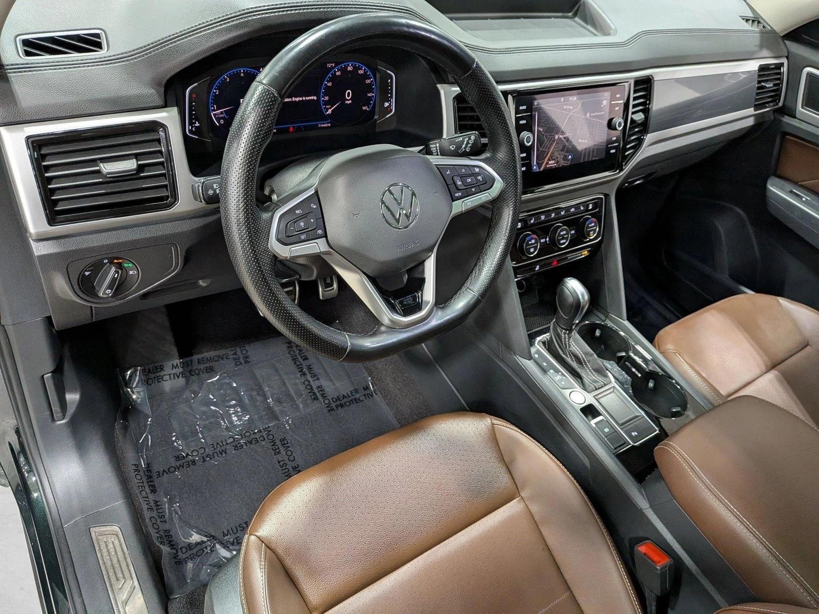 Thumbnail: 2021 Volkswagen Atlas - 3
