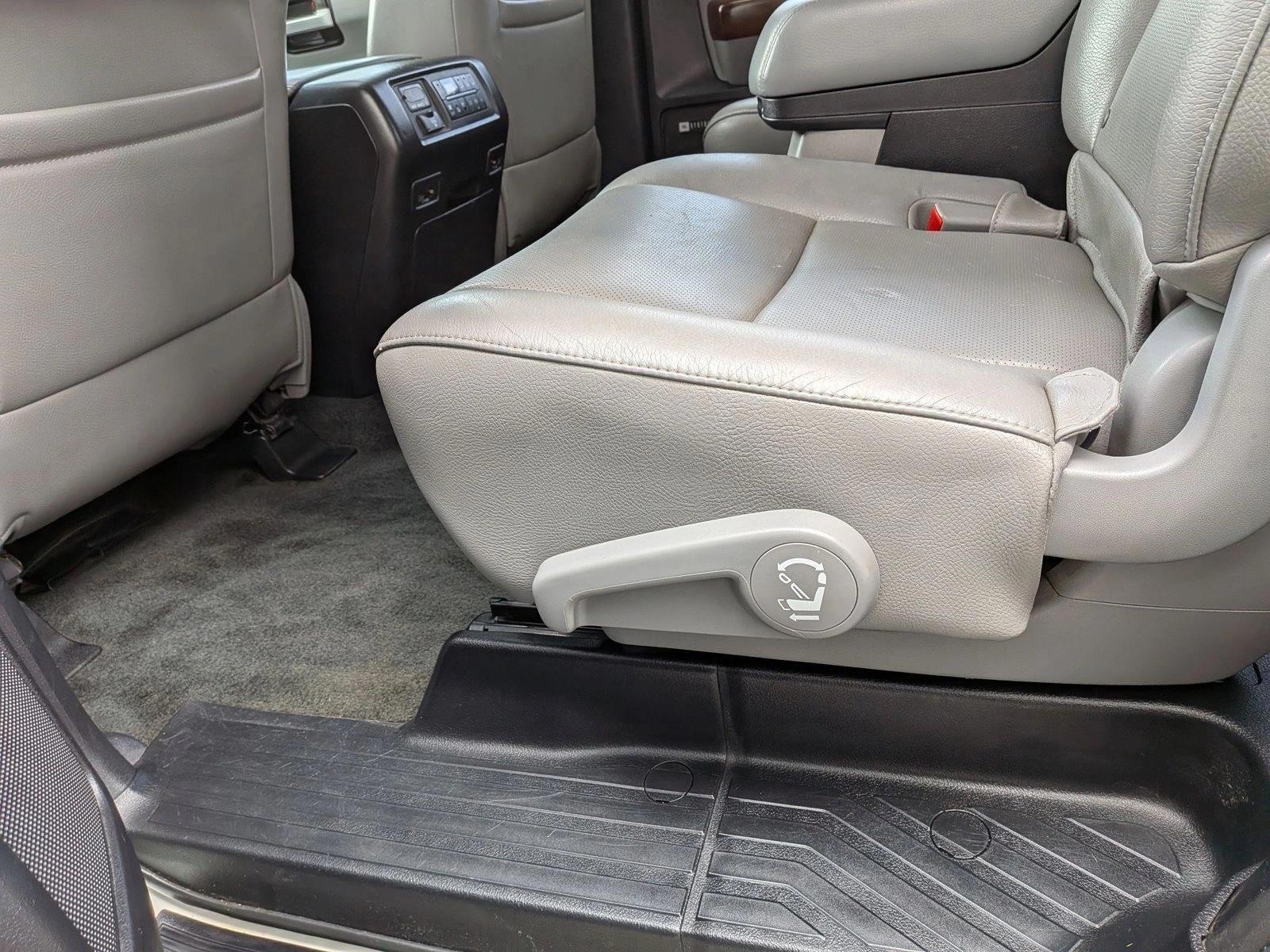Thumbnail: 2014 Toyota Sequoia - 6