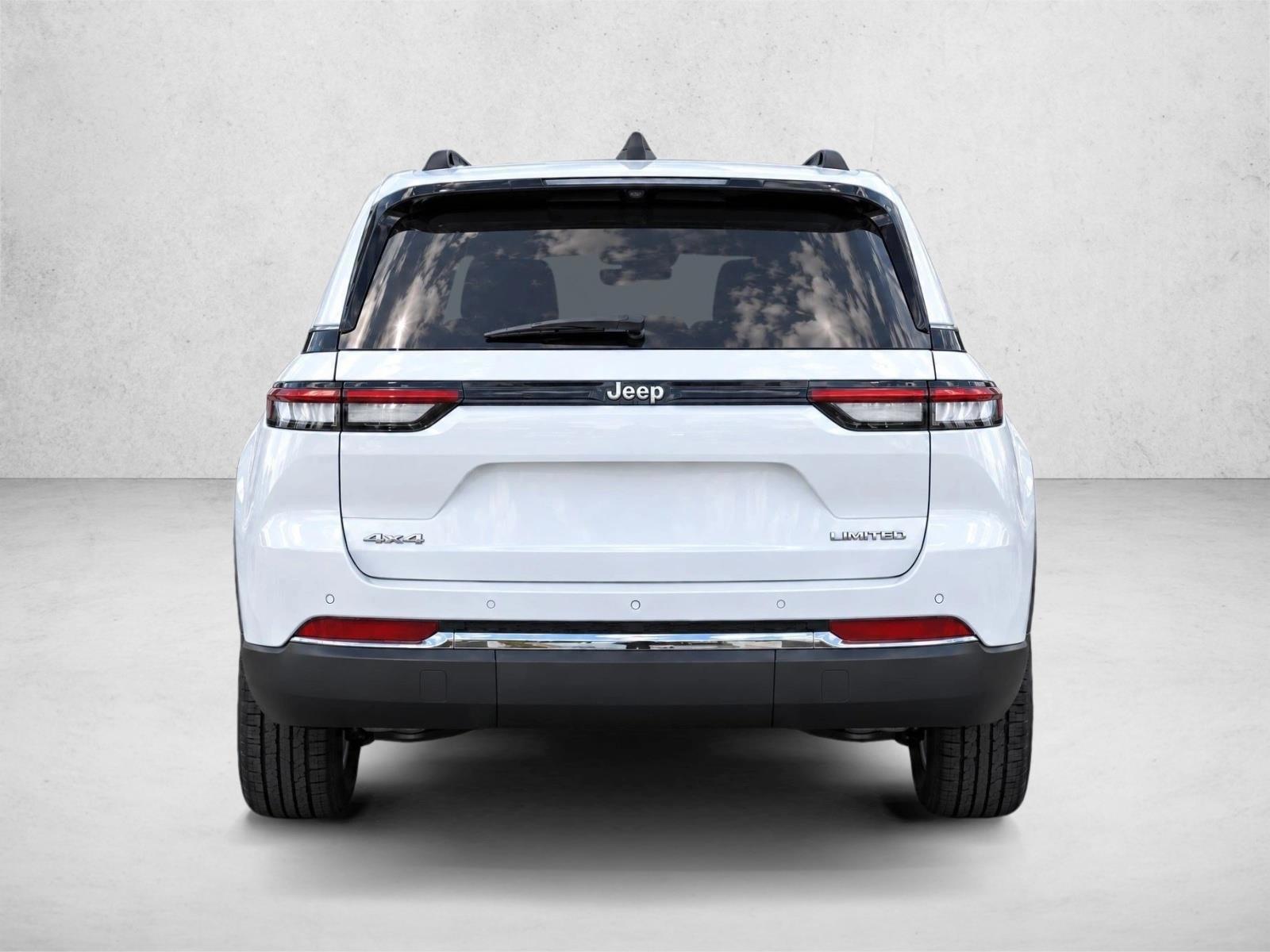 Thumbnail: 2023 Jeep Grand Cherokee - 4