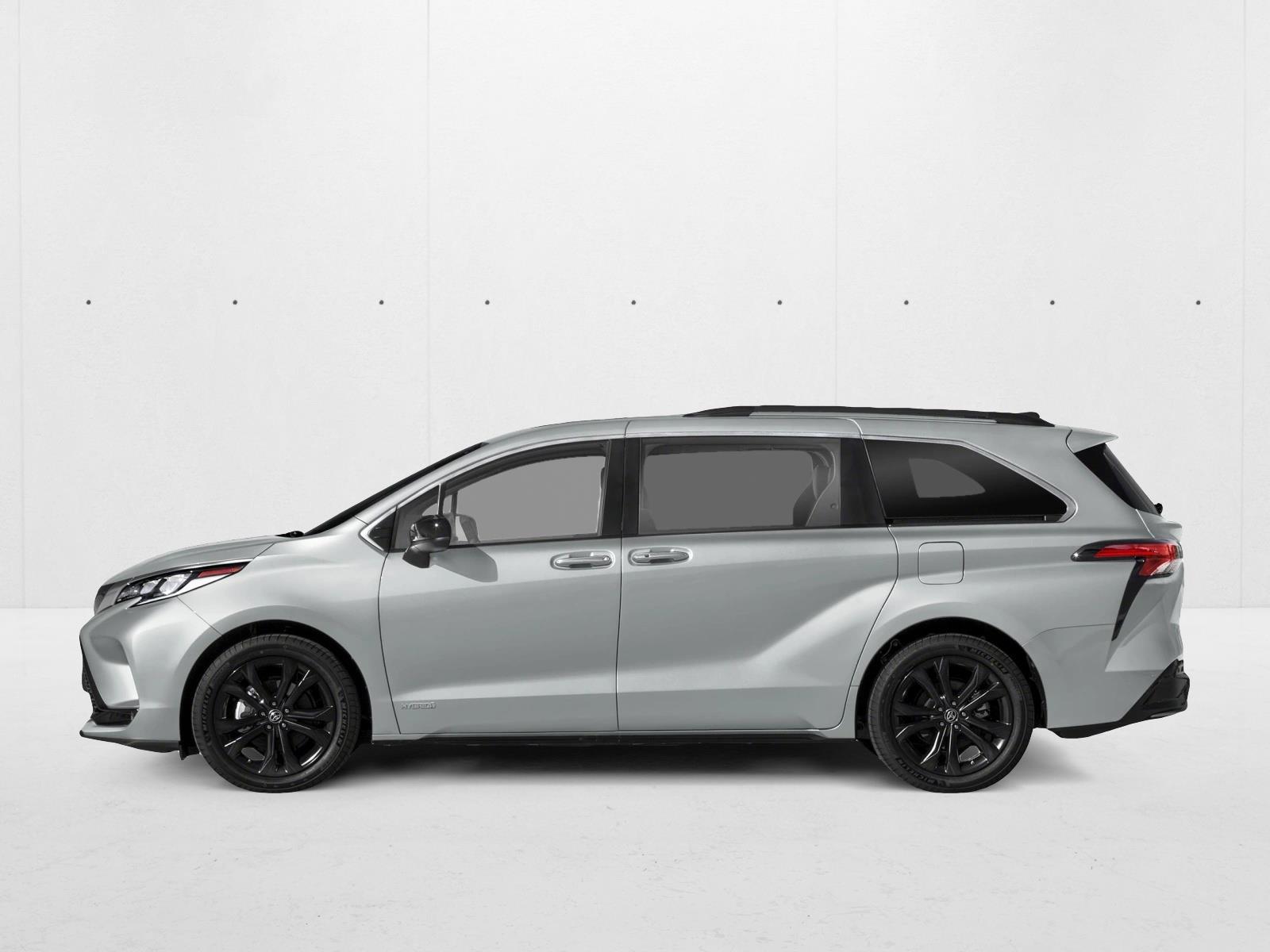 Thumbnail: 2026 Toyota Sienna - 2